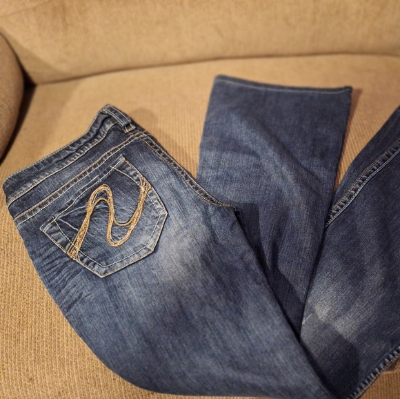 Silver jeans - Picture 3 of 5